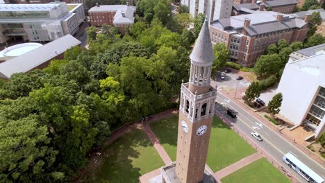 moorehead patterson bell tower antenne auf dem campus der unc chapel hill