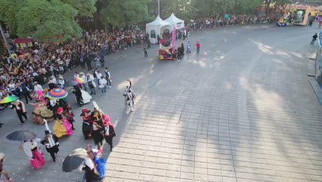 dia de muertos parade in mexico city