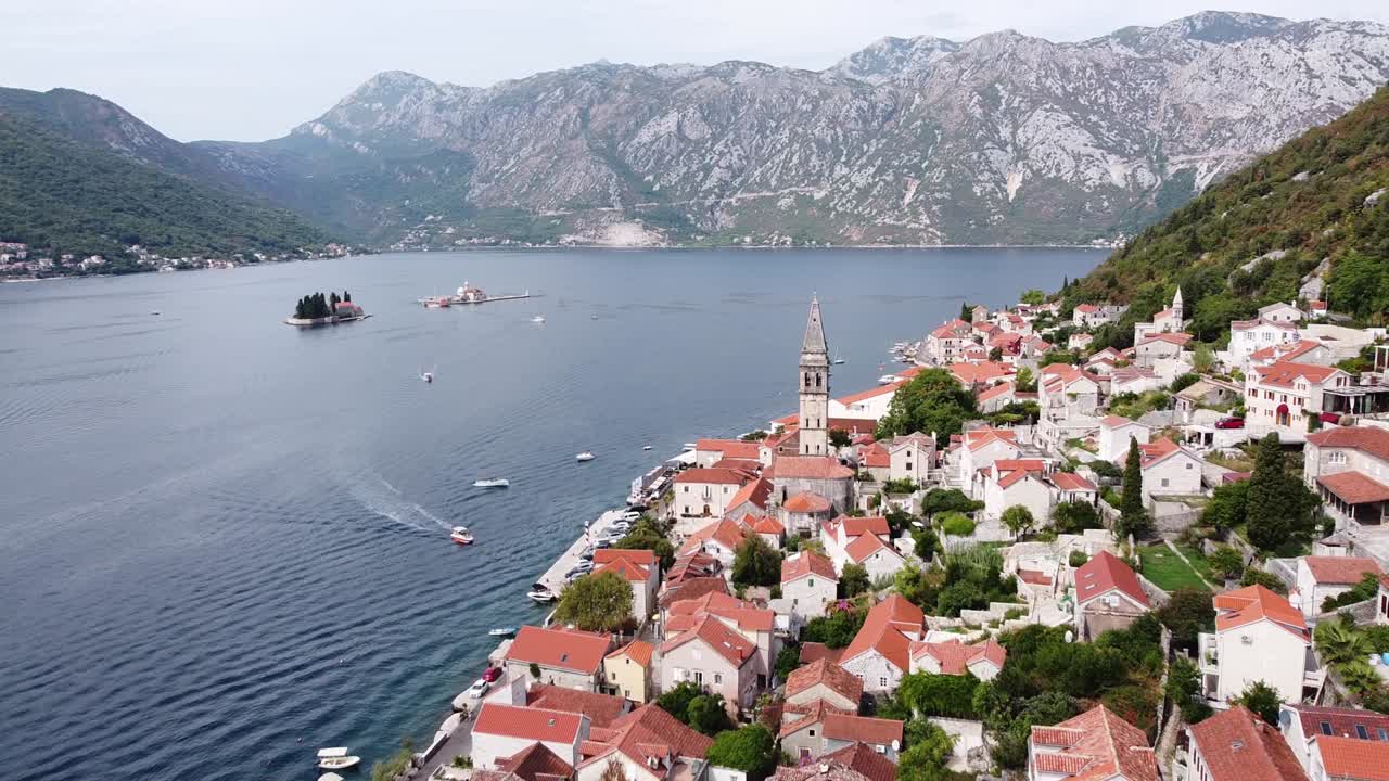 Perast di Teluk Kotor, Montenegro - Pemandangan Udara Kota Kuno dan Pulau-pulau UNESCO