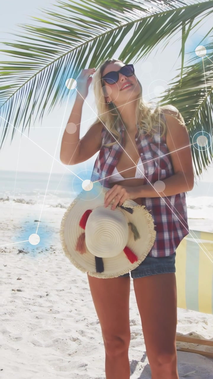 Video vertical: Mujer protegiéndose los ojos del sol, ajustándose las gafas mientras nodos azules aparecen gradualmente para un viaje.