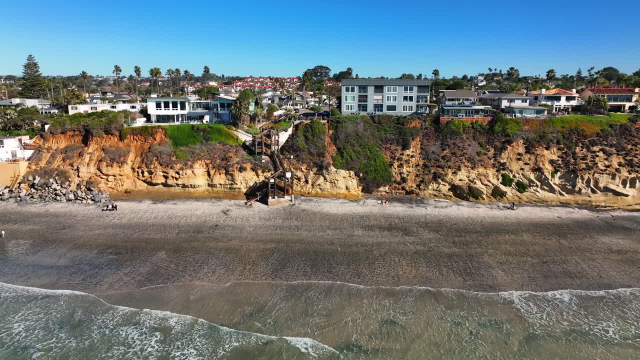 encinitas 해변 위의 전망