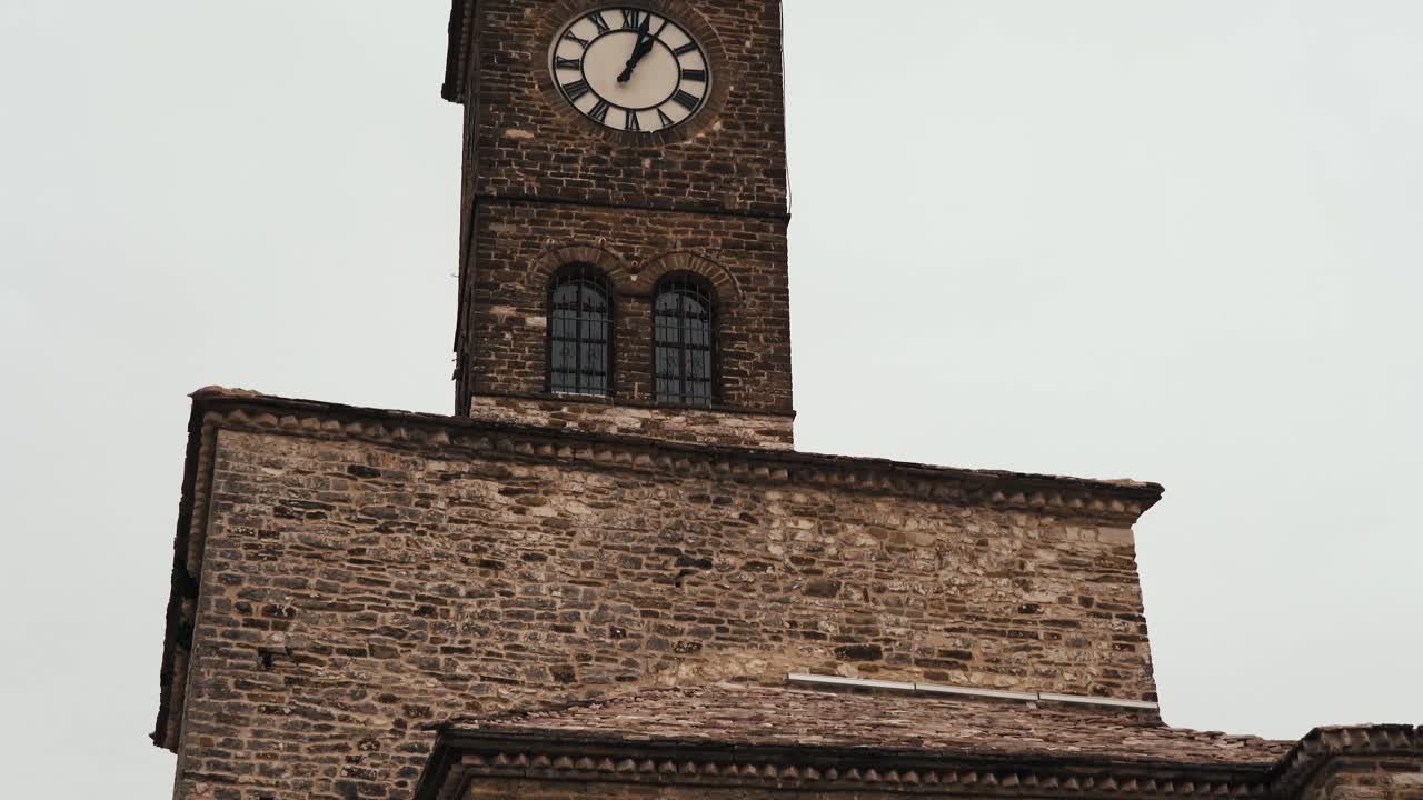 알바니아의 gjirokaster 도시, 영화 장소 - 4k의 유네스코 세계 문화 유산