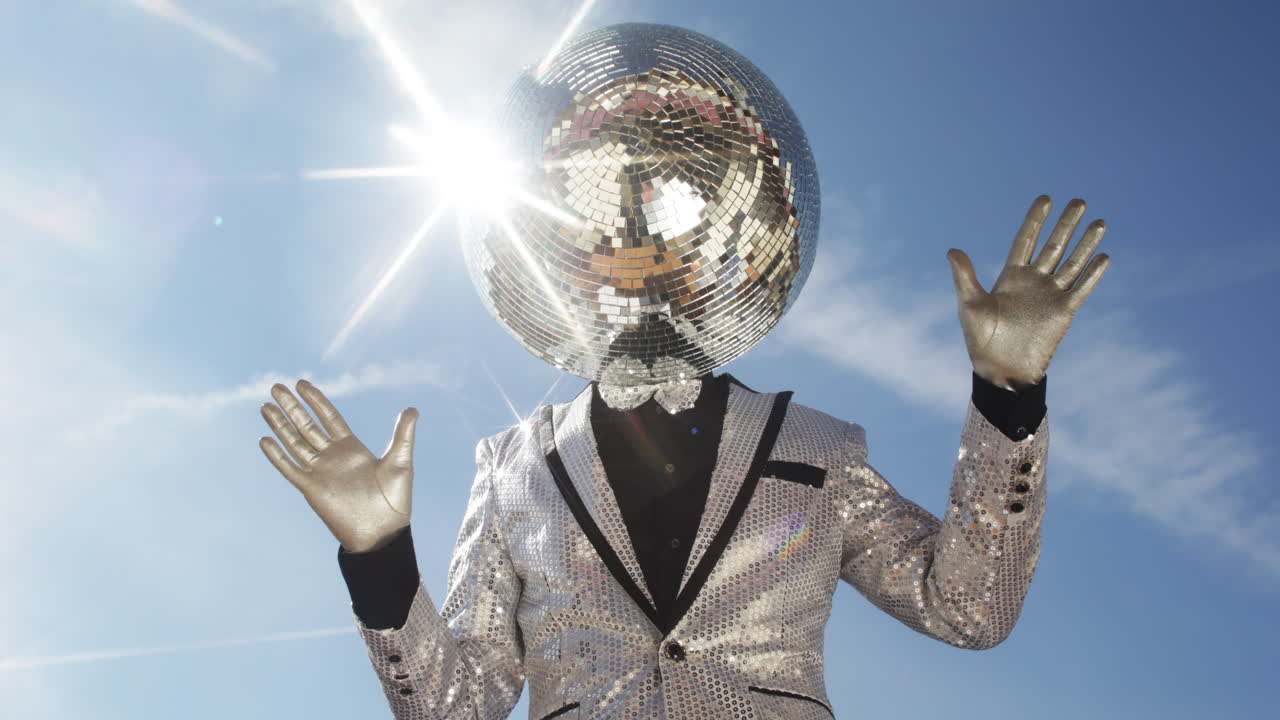 미스터 discoball 4k 04