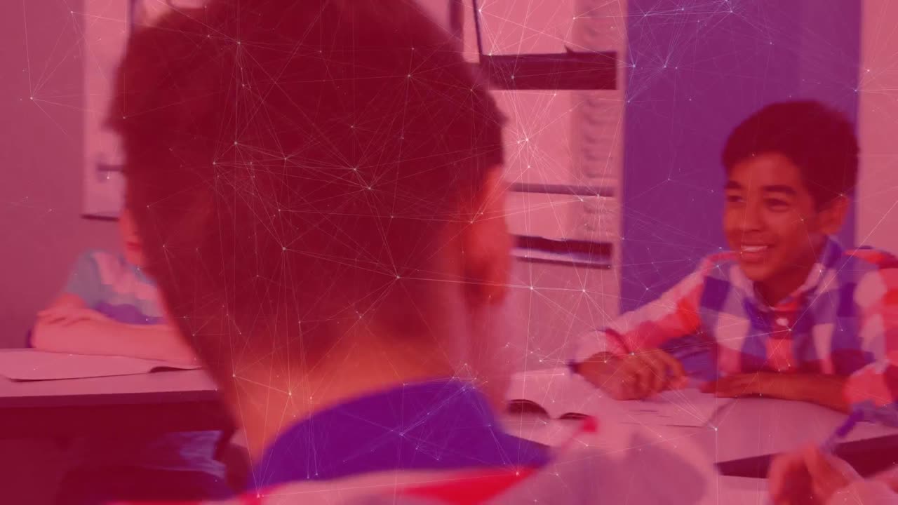다양한 학교 학생들의 대화에 대한 연결 네트워크의 애니메이션