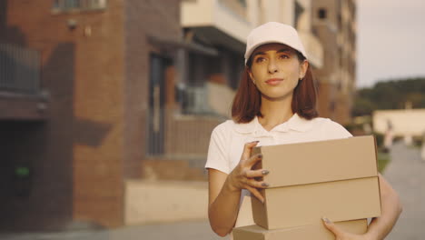 woman delivering packages