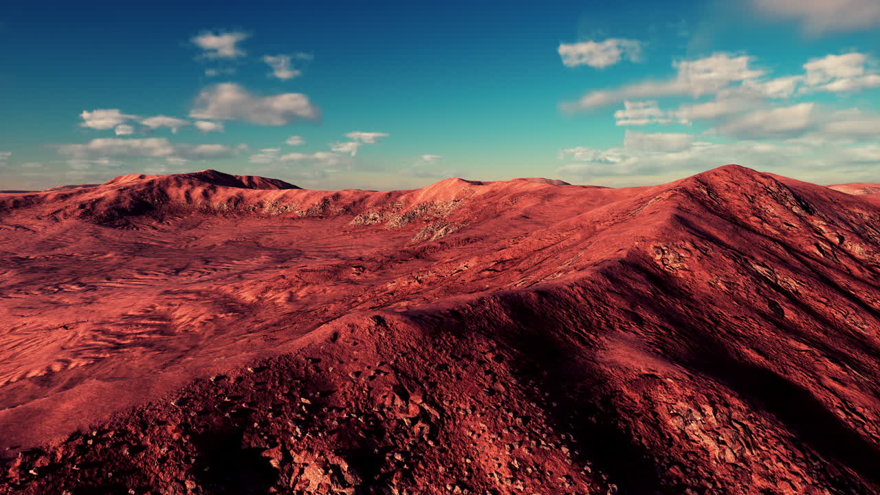 사막의 모래 언덕 위에 해가 지는 것