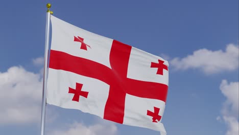 Flagge-Georgiens-Bewegt-Sich-Im-Wind-Mit-Einem-Klaren-Blauen-Himmel-Im-Hintergrund,-Wolken-Bewegen-Sich-Langsam,-Fahnenmast,-Zeitlupe