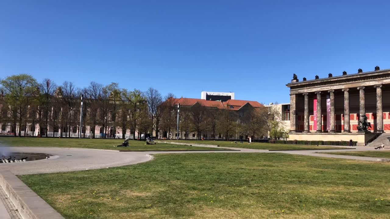 베를린의 알테스 그라니차레 박물관 (altes granitschale im berliner dom 3 2020)