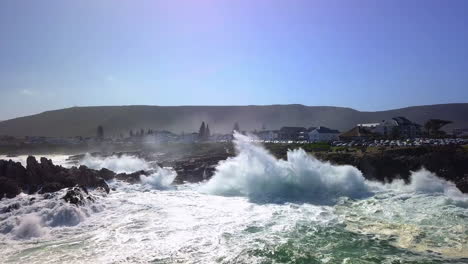 donde la tierra se encuentra con el mar