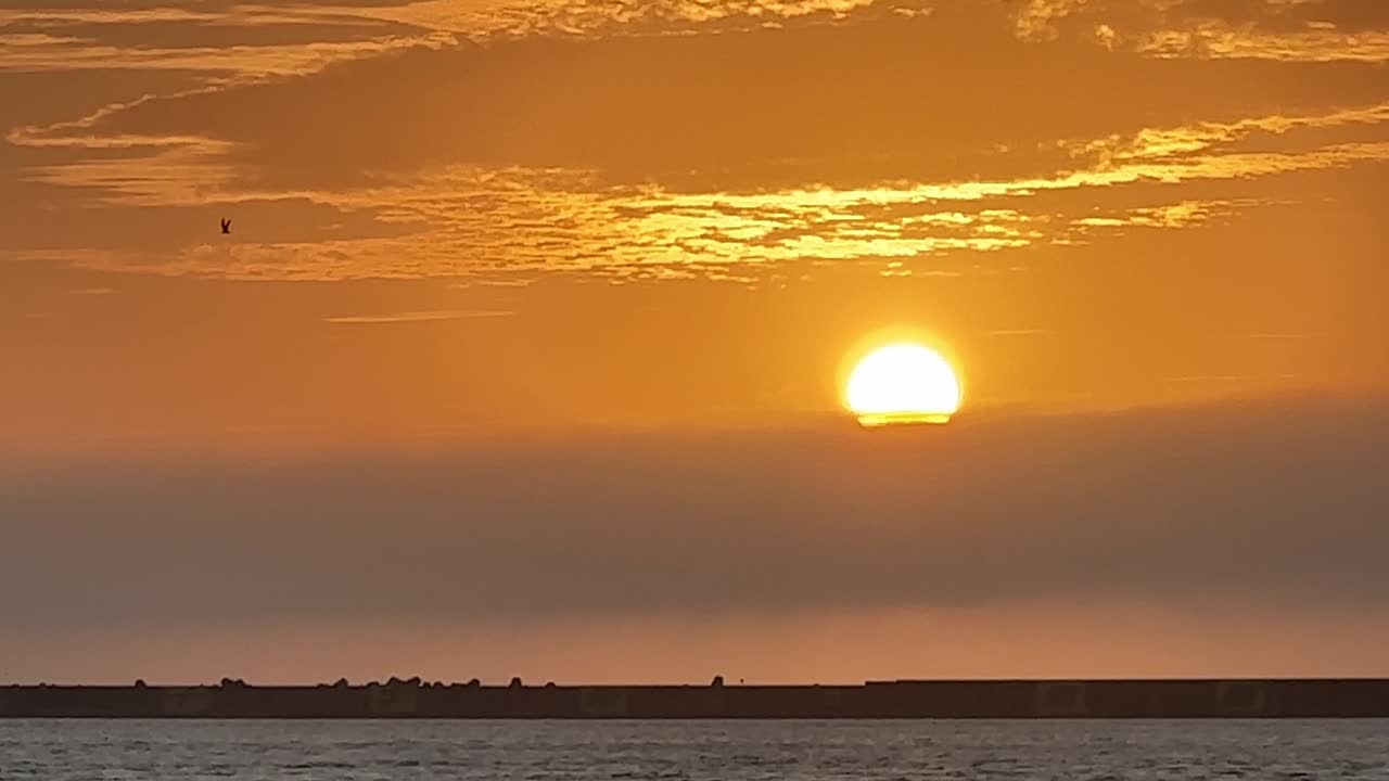 오키나와 나하 우미소라 공원의 저녁 풍경