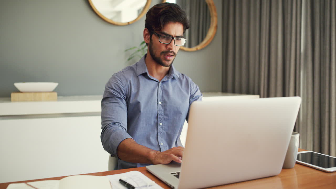 cumplir con los plazos desde la comodidad de mi hogar