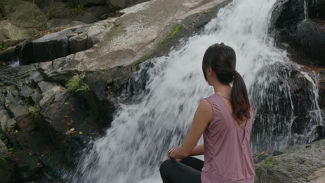 Waterfall-in-the-river-of-a-tropical-forest