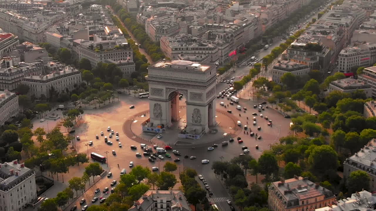 vista aérea al arco del triunfo y la ciudad, parís, francia