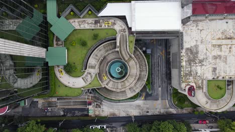 Old-round-parking-lot-ramp