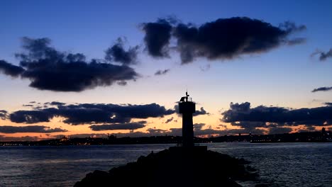 istanbul kadikoy beach sunset