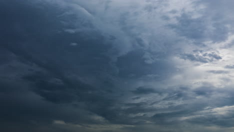 Tropical-Evening-Time-Lapse-of-Dramatic-beautiful-and-mesmerizing-Cloud-formations-moving-across-the-sky-in-Ho-Chi-Minh-City-Vietnam