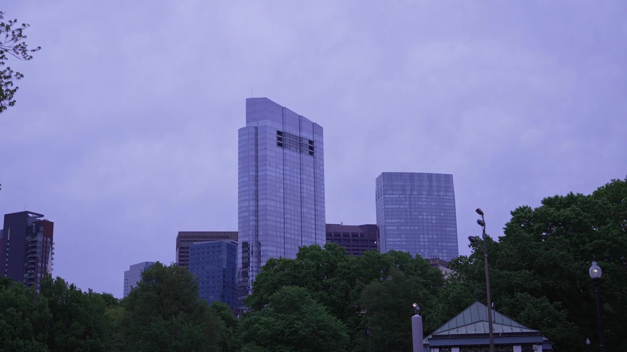 Grattacielo residenziale Millennium Tower a Boston, Massachusetts, Stati Uniti.