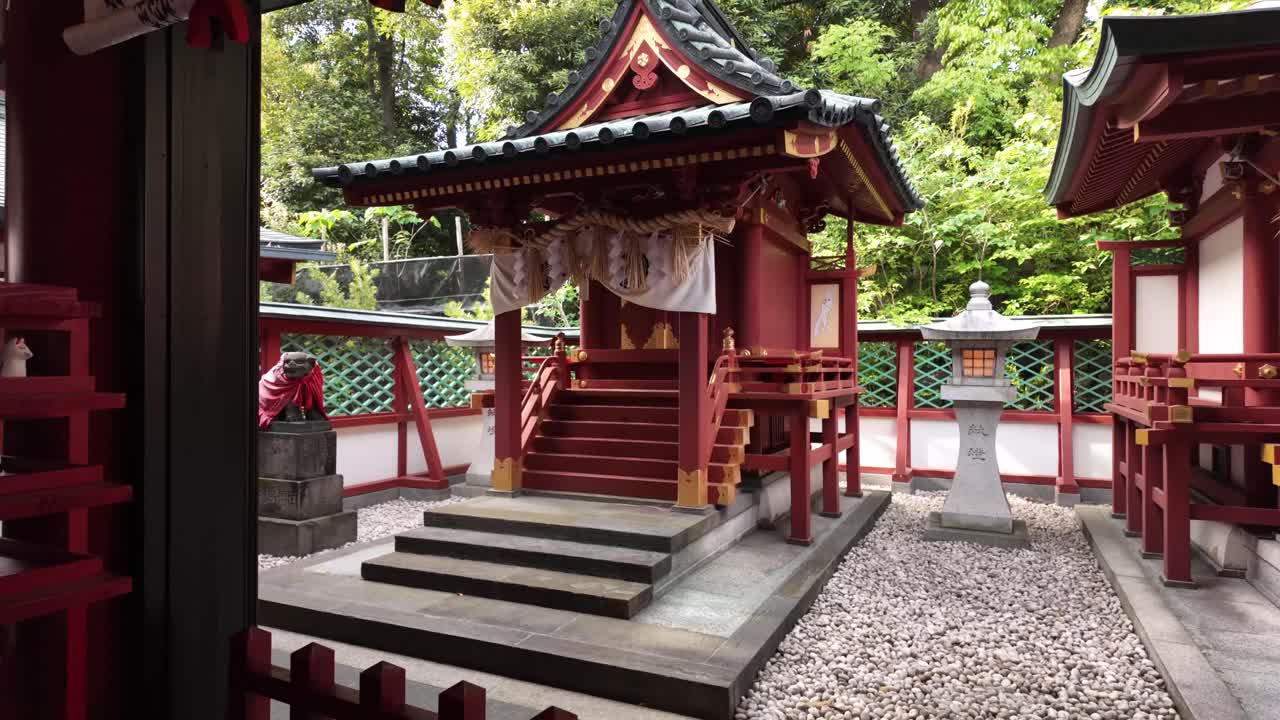 Hie Shrine temple statue Tokyo Japan religious spiritual landmark tourist attraction