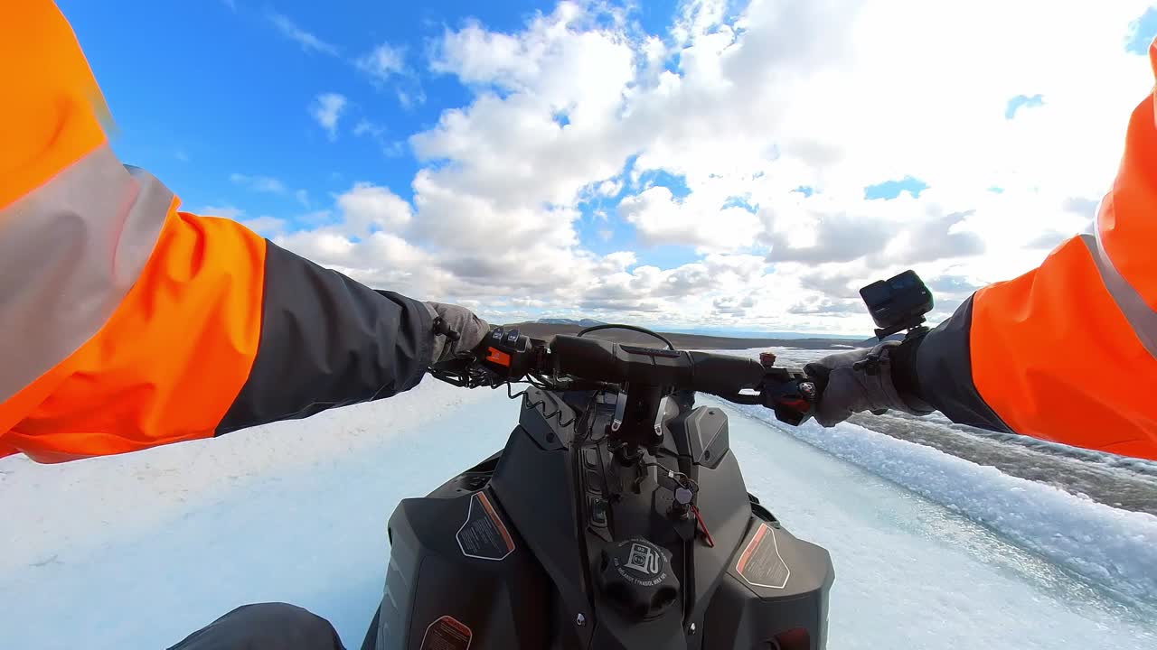 SNOWMOBILING at the Langj&ouml;kull glacier