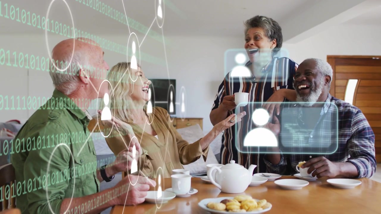 Amici che condividono il tè al tavolo, gesti che attivano profili di mappatura della rete digitale, che creano legami tramite la tecnologia
