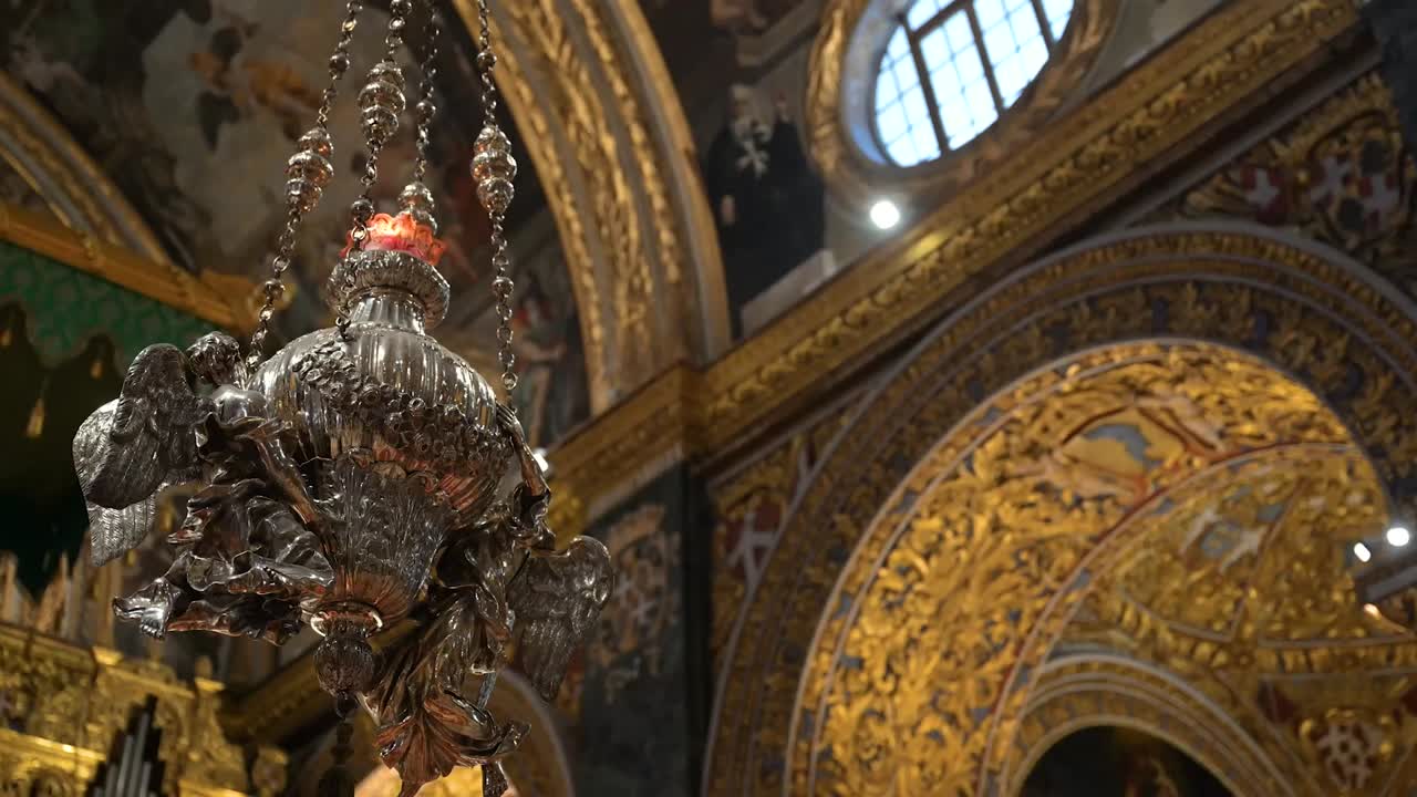 Exquisite artwork inside St John’s Co-Cathedral showcases baroque mastery, blending devotion, craftsmanship, and Malta’s rich spiritual and cultural heritage