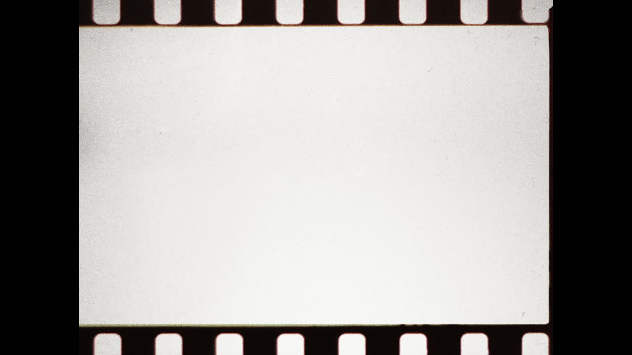 Real 35mm 4x3 film frame overlay - dirty