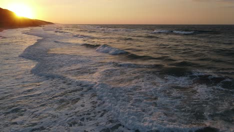 Vista-Aérea-Del-Mar-Al-Atardecer-1