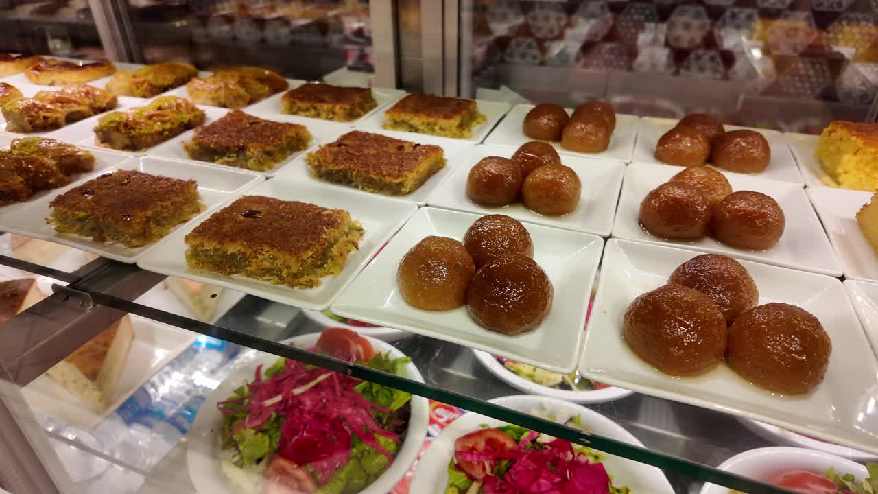 exhibición de postres turcos