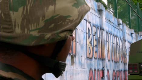 soldier patrol the favela do aleman in rio