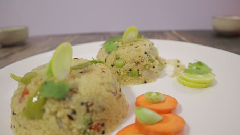 Close-up-of-selective-focus-of-South-Indian-morning-breakfast-Upma-on-Plate