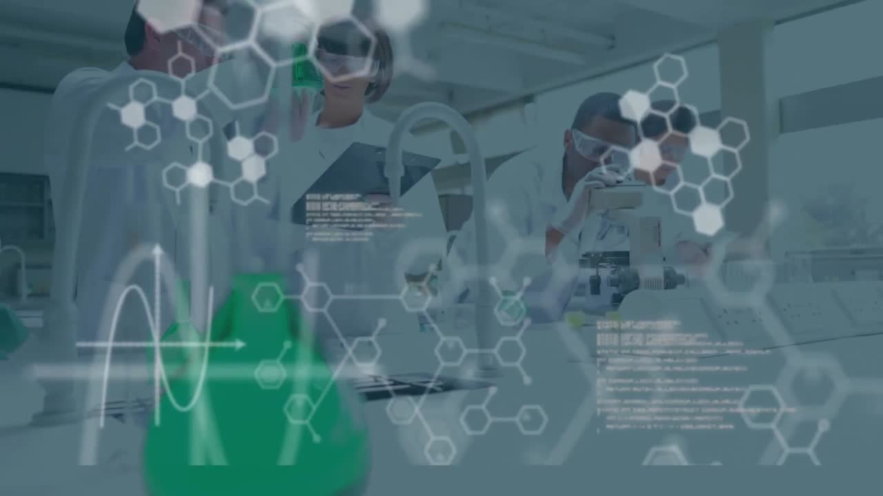 실험실에서 과학자 그룹에 대한 과학 데이터 처리의 애니메이션