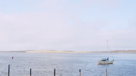 Amarre-De-Velero-En-La-Bahía-De-Morro-Lapso-De-Tiempo