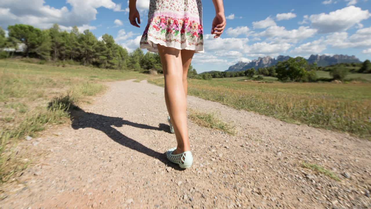 Mujer Caminando1