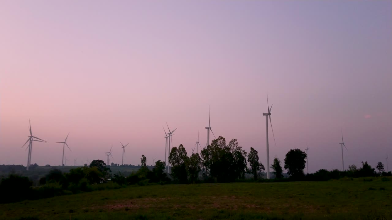 풍력 터빈은 태국과 동남아시아 본토를 위한 청정 대체 에너지 옵션입니다.