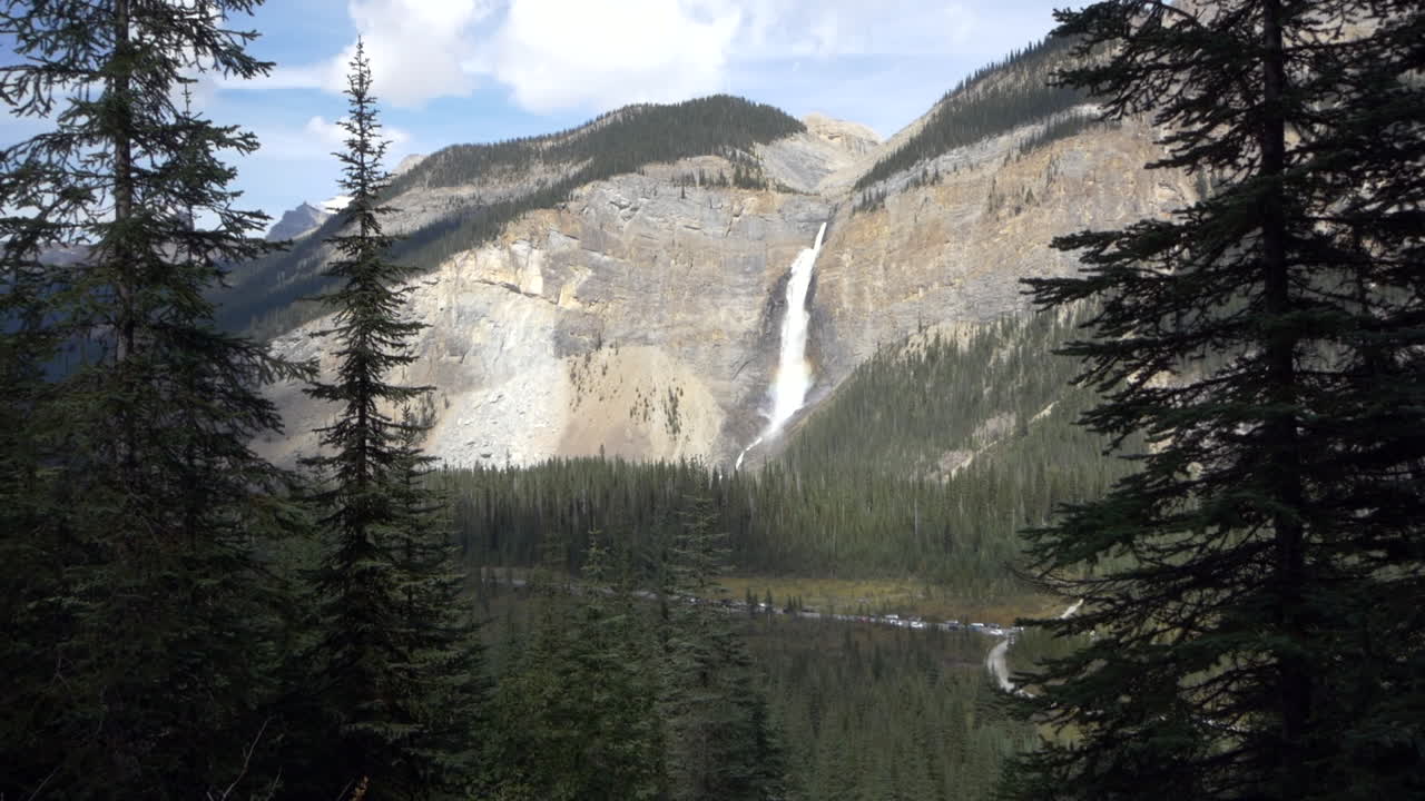 Gigantic waterfall, seeing from far away.