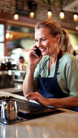 barista working at a coffee shop