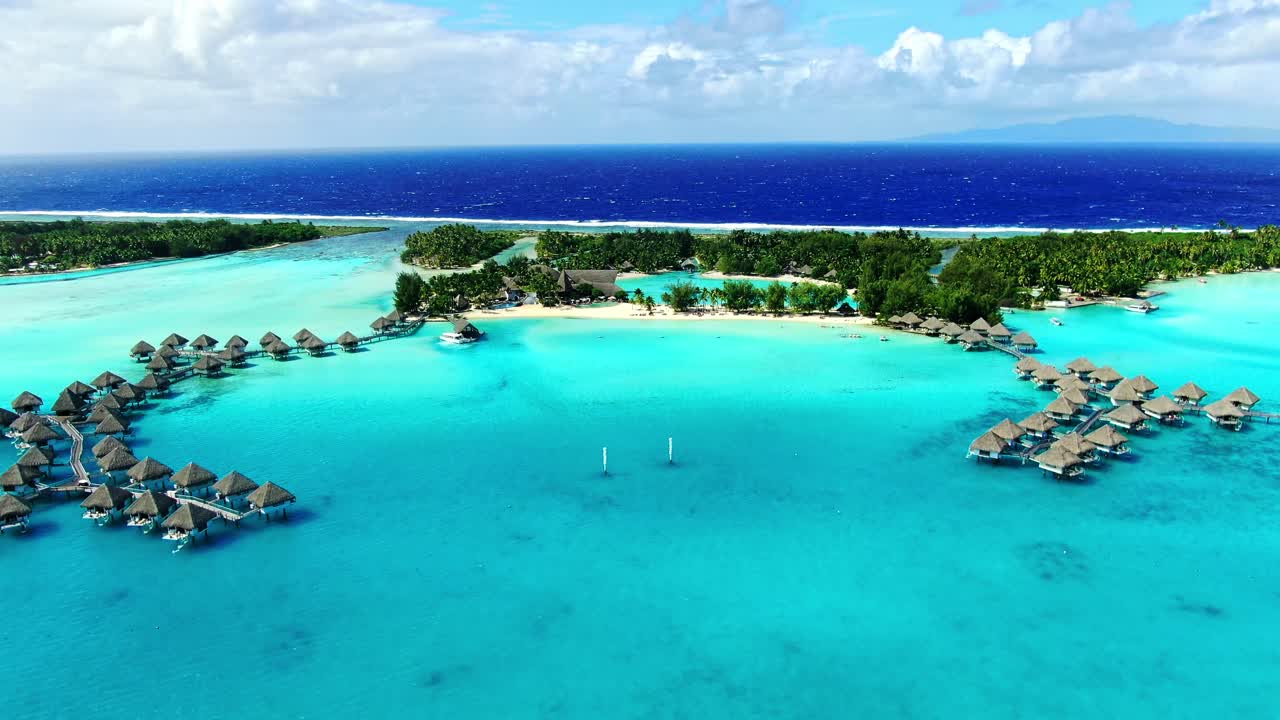 hotel con aviones no tripulados en francia-polinesia bora bora