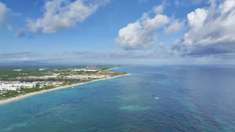 Paradiesischer-Kurzurlaub-In-Den-Luxuriösen-Strandresorts-In-Punta-Cana,-Dominikanische-Republik