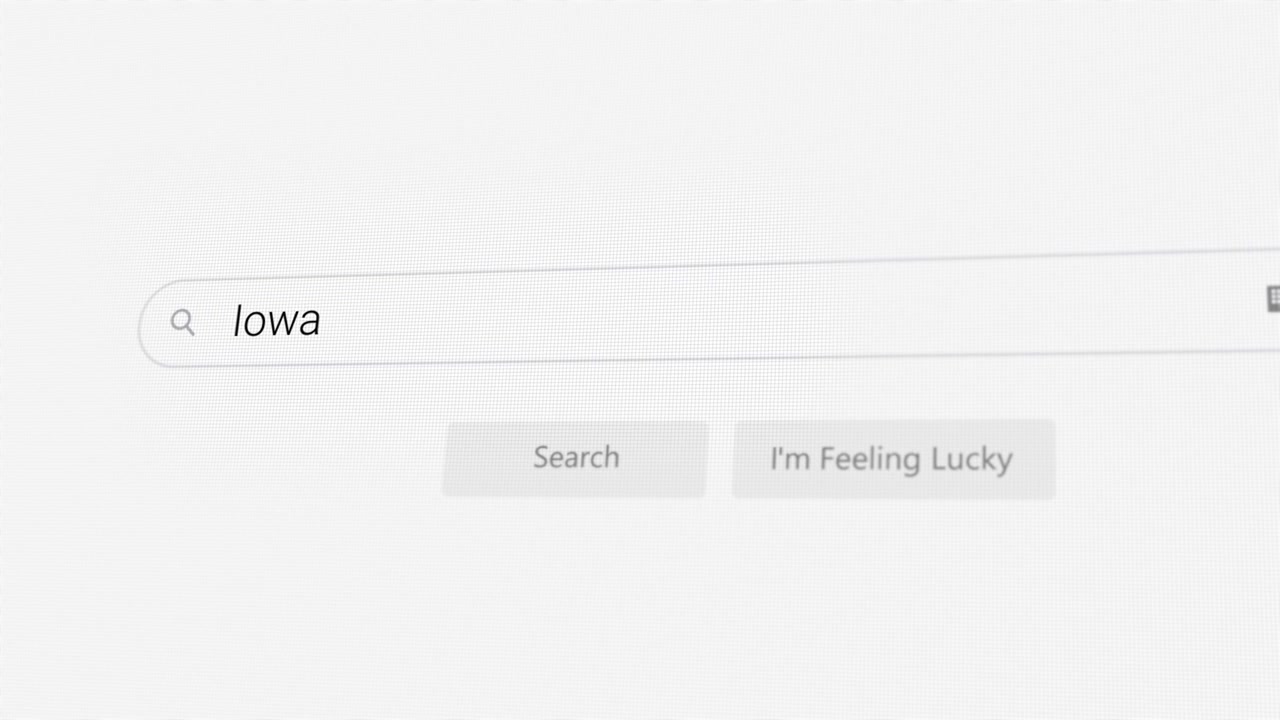 Søger efter Iowa i internetbrowser