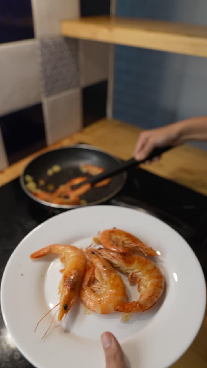 cocinar los camarones