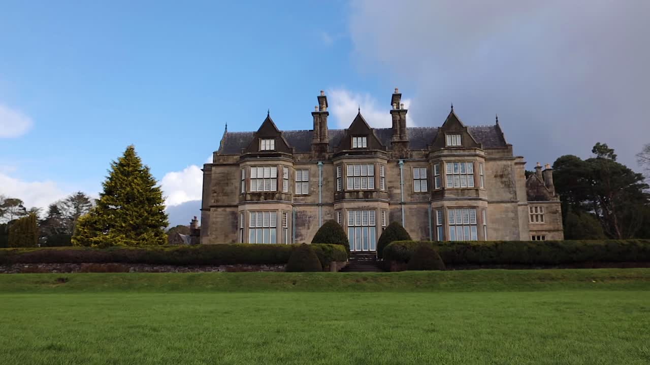 아일랜드의 muckross killarney 집 4k 비디오