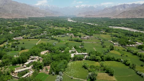 Imágenes-De-Drones-Del-Paisaje-Escénico-De-Kapisa