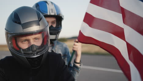 Portraits-of-motorcyclists