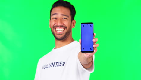 Green-screen,-volunteer-and-man-with-phone