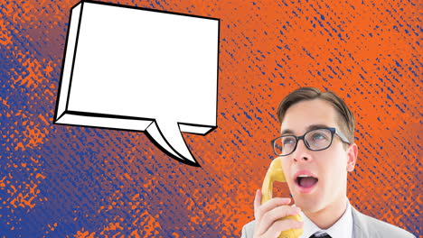 animación de un hombre hablando en un teléfono antiguo, burbuja de habla con espacio de copia sobre un fondo angustiado