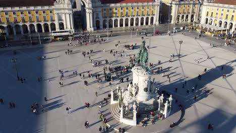 Praça-Do-Comércio-Lisboa-Portugal-4k-Disparo-Con-Drones