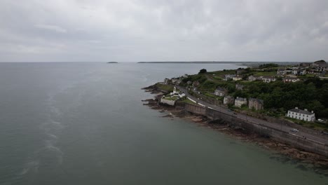 Corcho-Del-Condado-Del-Faro-De-Youghal,-Vista-Aérea-Del-Abejón-De-Irlanda