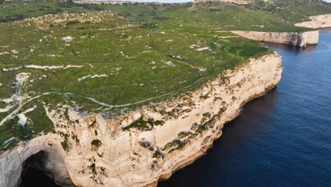 explore the legendary site where count roger is said to have landed, featuring soaring cliffs, historical landscapes, and the timeless beauty of malta’s west coast.