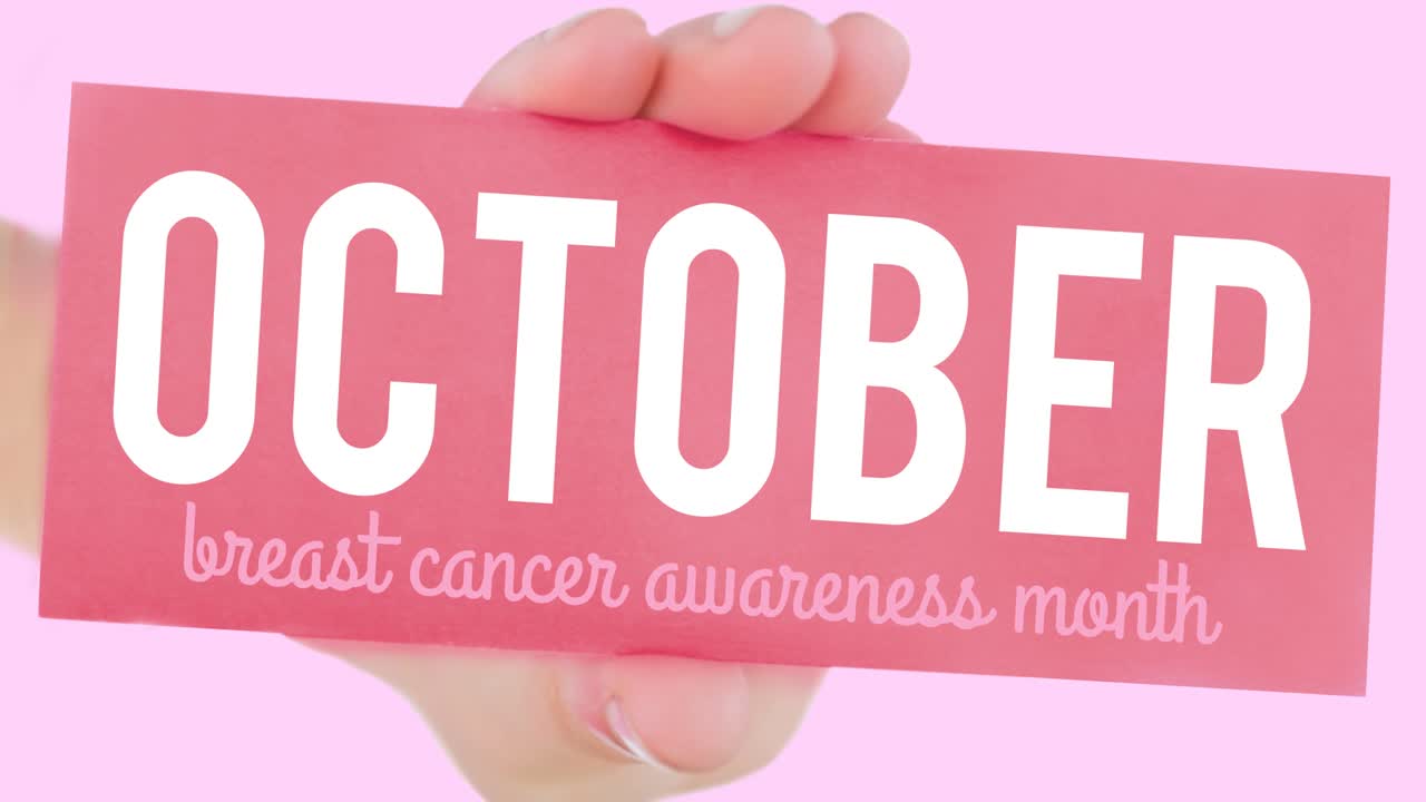 анимация текста о раке молочной железы и цветов на розовом фоне