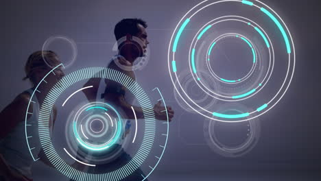 animación del procesamiento de datos digitales con visores escaneando sobre el hombre y la mujer corriendo